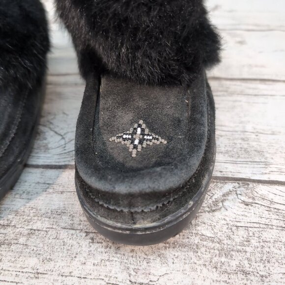 Manitobah Mukluks Waterproof Black Fur Suede Winter Boots – Women’s Size 7 - Picture 2 of 10